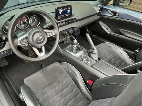 Used 2021 MAZDA MX-5 Miata Club w/ Brembo/BBS Recaro Package RWD image 2