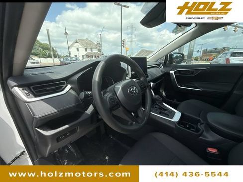 Used 2025 Toyota RAV4 LE FWD image 10