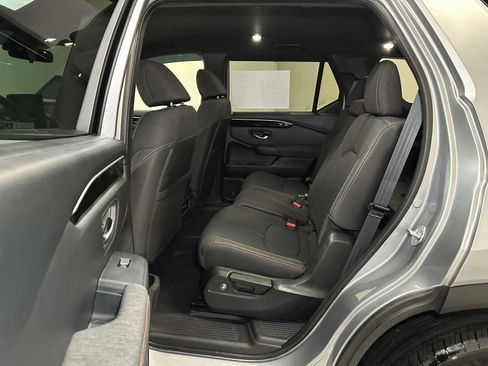 Used 2023 Honda Pilot Sport image 32