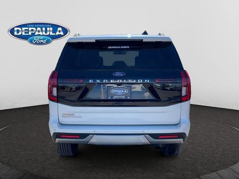 Certified 2025 Ford Expedition Platinum w/ Platinum Ultimate Package image 5