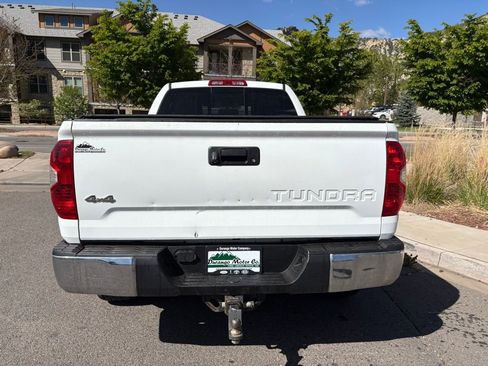 Used 2014 Toyota Tundra SR5 AWD/4WD image 7