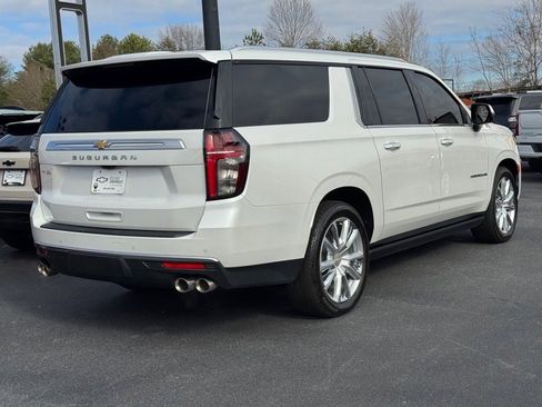 Used 2024 Chevrolet Suburban High Country w/ Max Trailering Package image 3