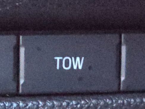 Used 2018 Ford Explorer Platinum image 7