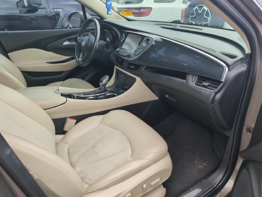 Used 2017 Buick Envision Preferred w/ LPO, Cargo Package FWD image 3
