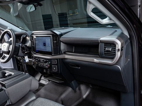 Used 2025 Ford F150 XL image 16