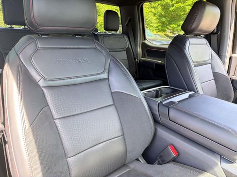 Used 2025 Ford F150 Raptor AWD/4WD image 11