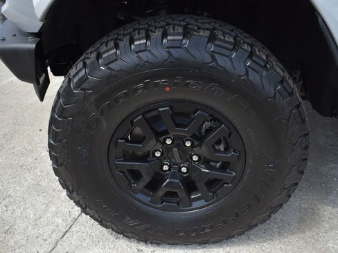 New 2026 Ford Bronco Raptor AWD/4WD image 11