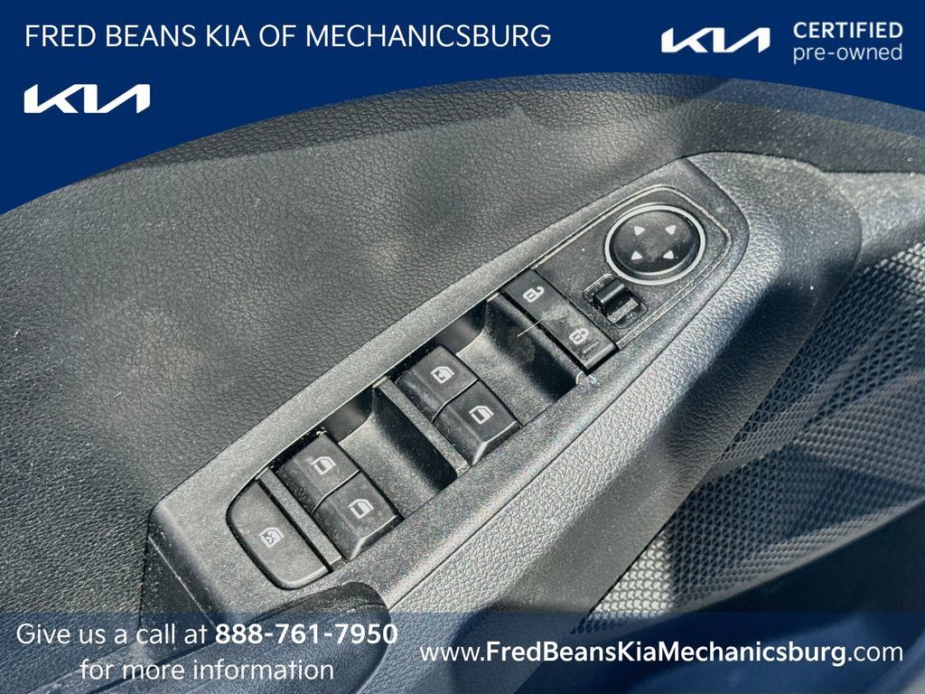 Certified 2023 Kia Seltos LX AWD/4WD image 8