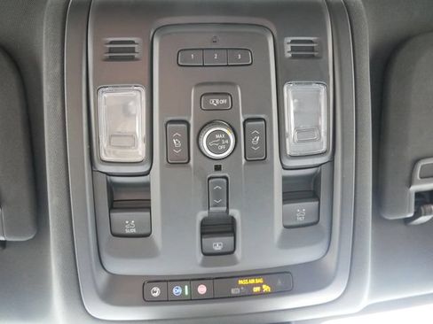 Used 2024 Chevrolet Tahoe RST w/ Luxury Package AWD/4WD image 19