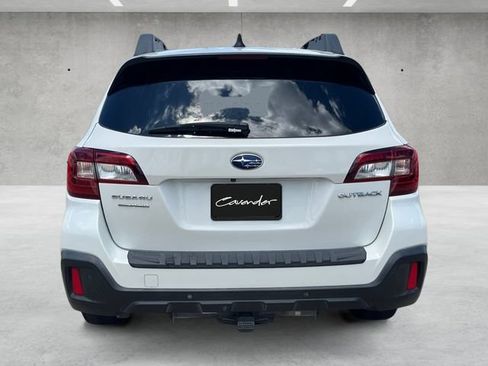Used 2018 Subaru Outback 2.5i Limited AWD/4WD image 15