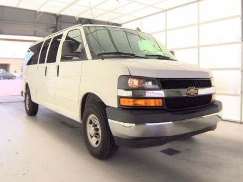 Used 2019 Chevrolet Express 3500 LT w/ LT Preferred Equipment Group RWD image 1