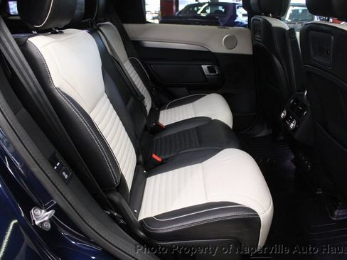 Used 2022 Land Rover Discovery HSE R-Dynamic AWD/4WD image 46