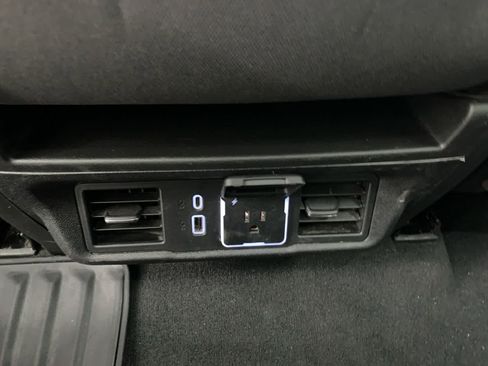 Used 2025 Chevrolet Silverado 1500 LT w/ Work Truck Package image 15