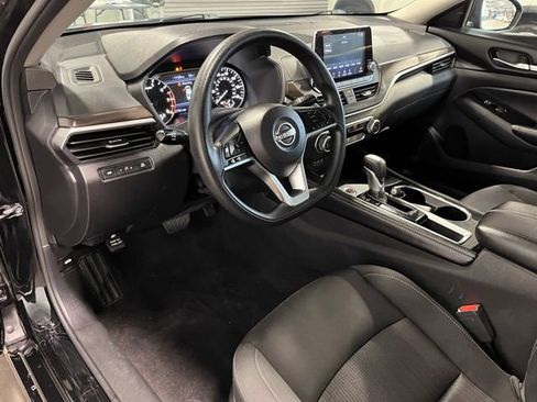 Used 2023 Nissan Altima 2.5 SV image 19