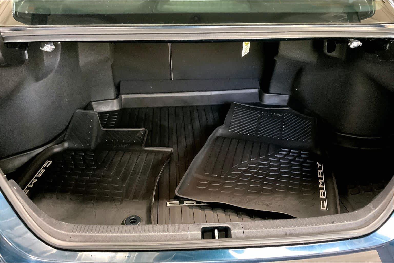 Used 2020 Toyota Camry XSE w/ Carpet Mat Package FWD image 33