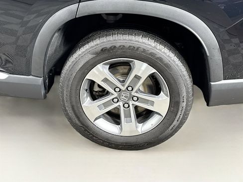 Certified 2024 Honda Pilot EX-L image 9