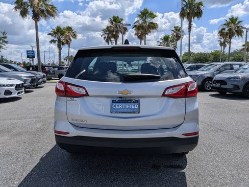 Certified 2020 Chevrolet Equinox LS FWD image 4