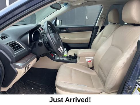 Used 2016 Subaru Outback 2.5i Limited image 5