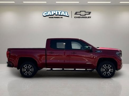 Used 2025 GMC Sierra 1500 AT4 w/ Technology Package image 6