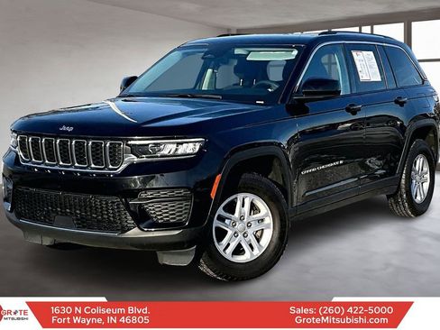 Used 2023 Jeep Grand Cherokee Laredo w/ Luxury Tech Group I image 1