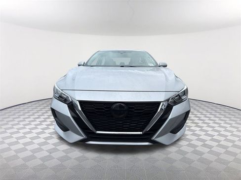 Used 2022 Nissan Sentra S image 2