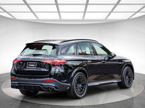 New 2026 Mercedes-Benz GLC 43 AMG 4MATIC image 4