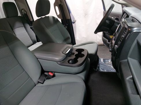 Used 2017 RAM 1500 Express w/ Express Value Package image 10