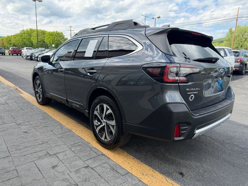 Used 2021 Subaru Outback Touring XT AWD/4WD image 6