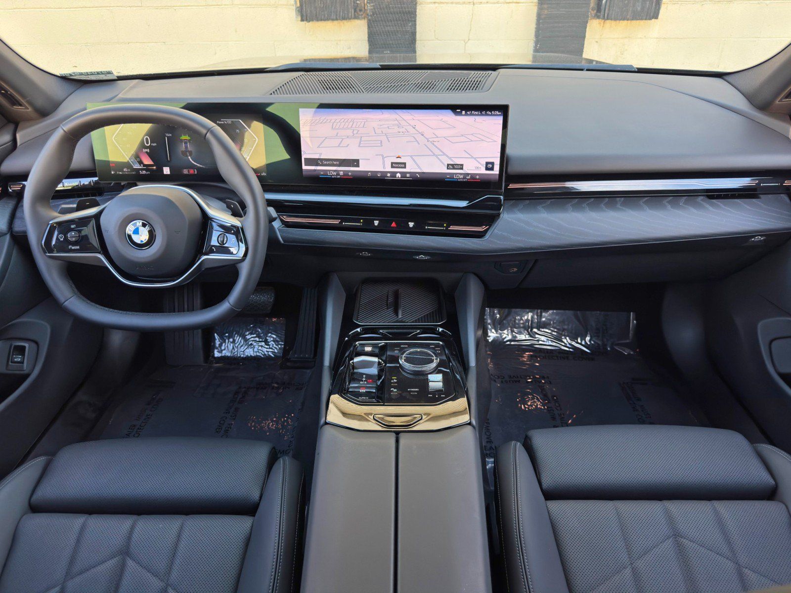 Used 2024 BMW 530i w/ Convenience Package RWD image 13
