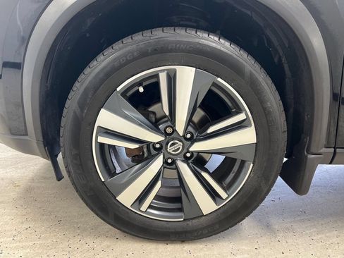 Used 2021 Nissan Rogue SL AWD/4WD image 8