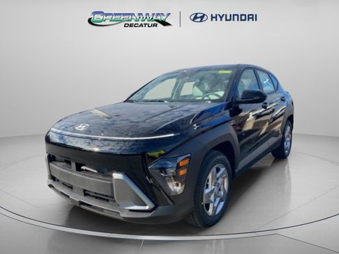 New 2026 Hyundai Kona SE FWD image 3