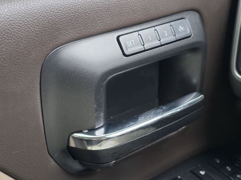 Used 2018 GMC Sierra 1500 SLT w/ Texas SLT Premium Package image 10