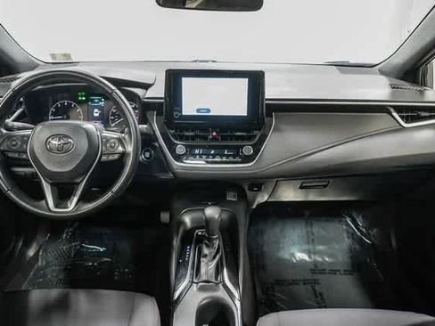 Certified 2024 Toyota Corolla SE image 13