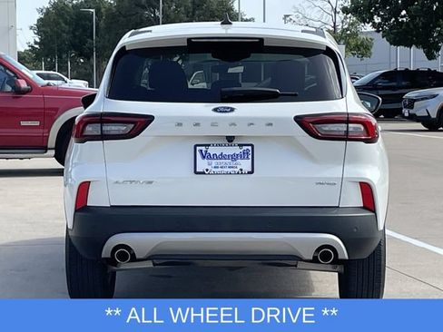 Used 2023 Ford Escape Active w/ Tech Pack #2 AWD/4WD image 5
