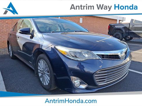Used 2014 Toyota Avalon Limited image 1
