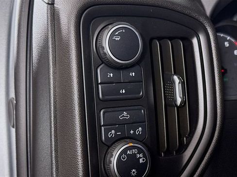 Used 2025 Chevrolet Silverado 2500 Custom w/ Custom Convenience Package image 12