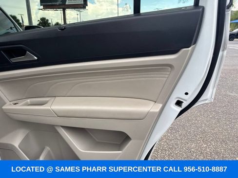Used 2022 Volkswagen Atlas SE FWD image 22