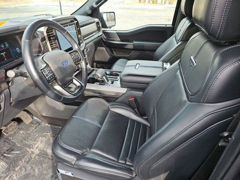 Used 2024 Ford F150 Platinum image 19