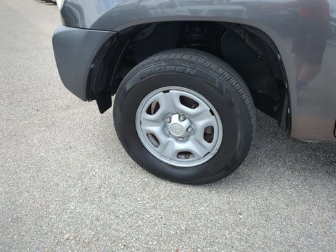 Used 2013 Toyota Tacoma 2WD Access Cab image 21