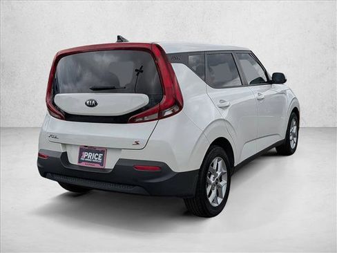 Used 2020 Kia Soul S FWD image 5