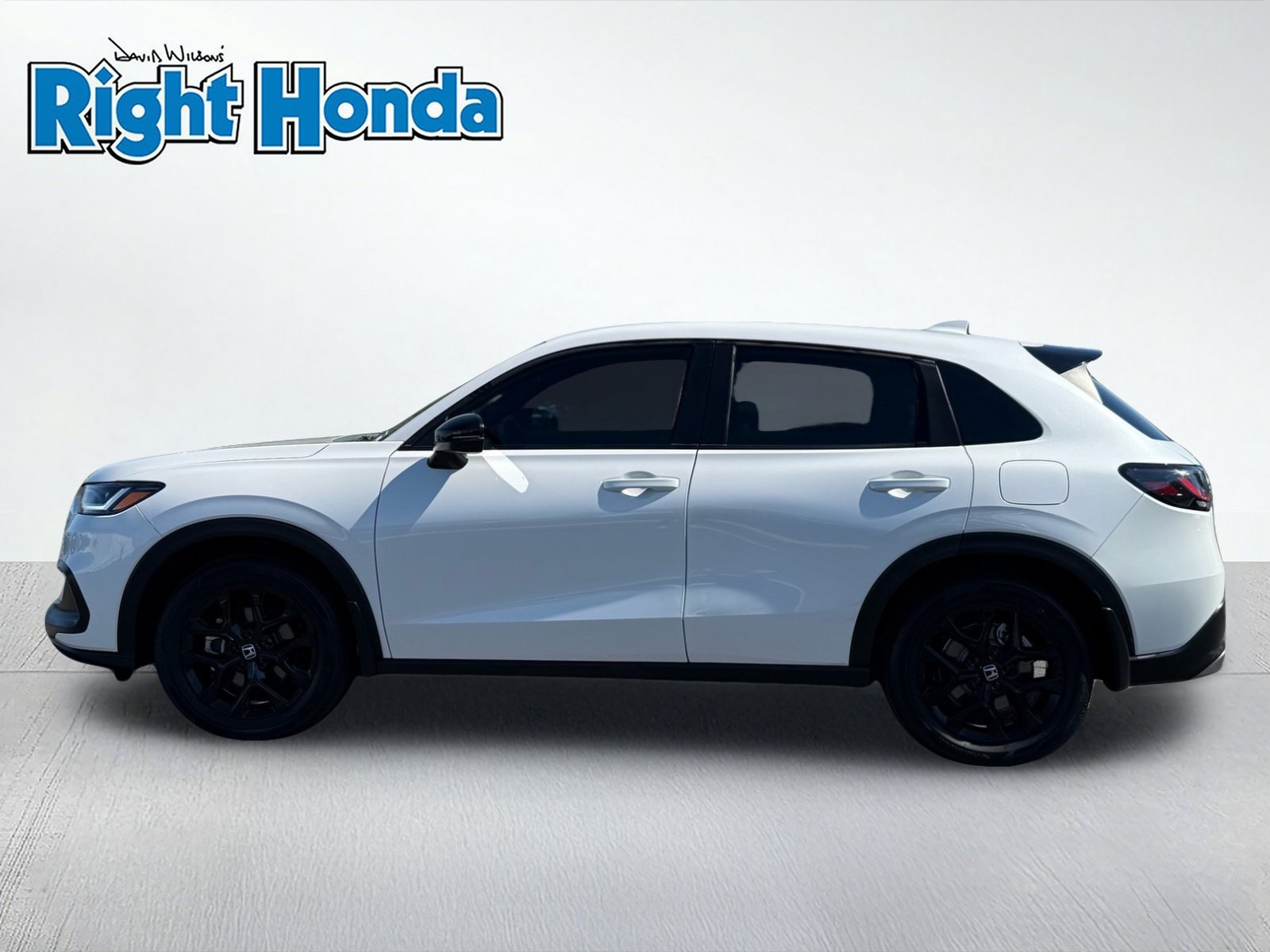 Certified 2024 Honda HR-V Sport image 3