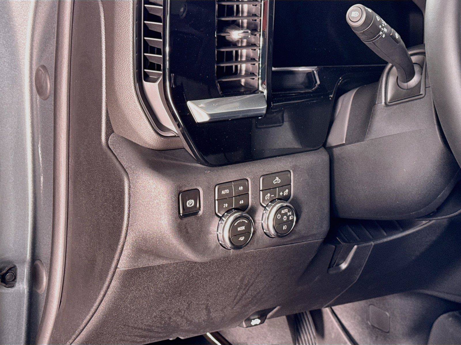 New 2026 GMC Sierra 1500 Elevation AWD/4WD image 4