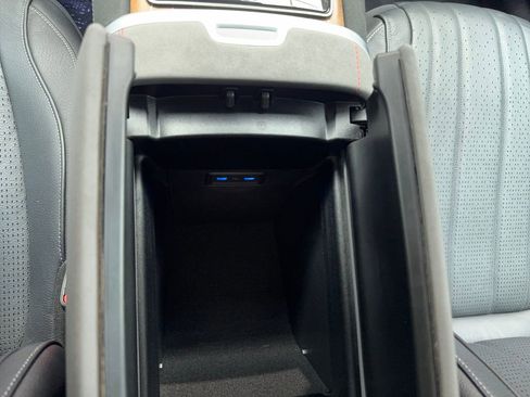 Used 2022 Mercedes-Benz EQS 580 4MATIC Sedan image 26