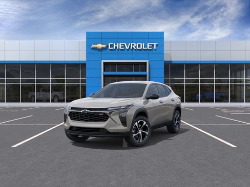 New 2026 Chevrolet Trax RS w/ Sunroof Package FWD image 32