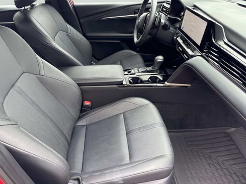 Used 2025 Toyota Camry XSE w/ Premium Plus Package FWD image 18