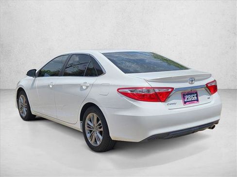 Used 2017 Toyota Camry SE FWD image 8