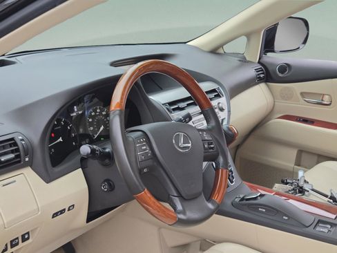 Used 2012 Lexus RX 350 FWD w/ Luxury Pkg image 12
