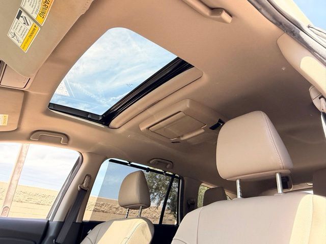 Used 2019 Honda Pilot Touring image 9