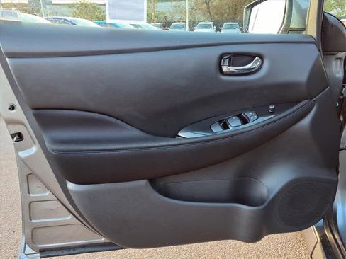 Used 2021 Nissan Leaf SV Plus image 13