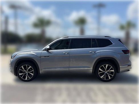Used 2025 Volkswagen Atlas SEL Premium R-Line AWD/4WD image 5